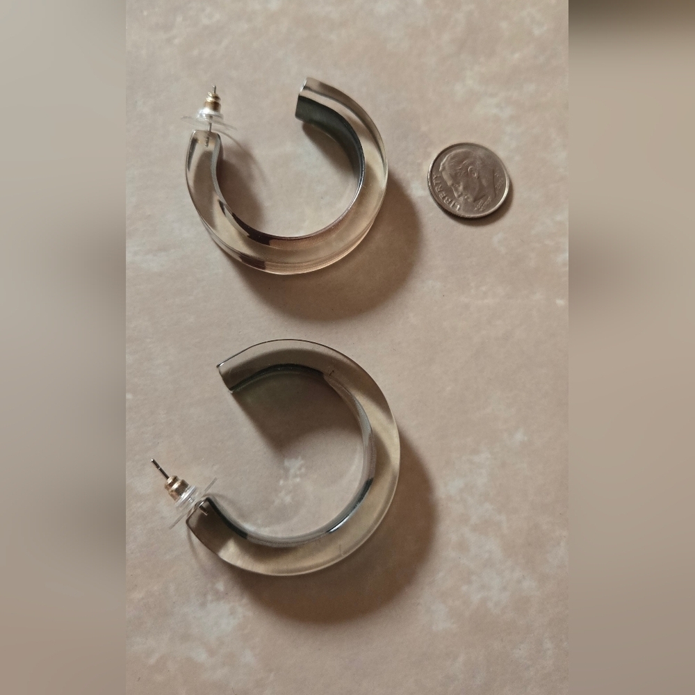Elegant Multicolor Hoop Earrings